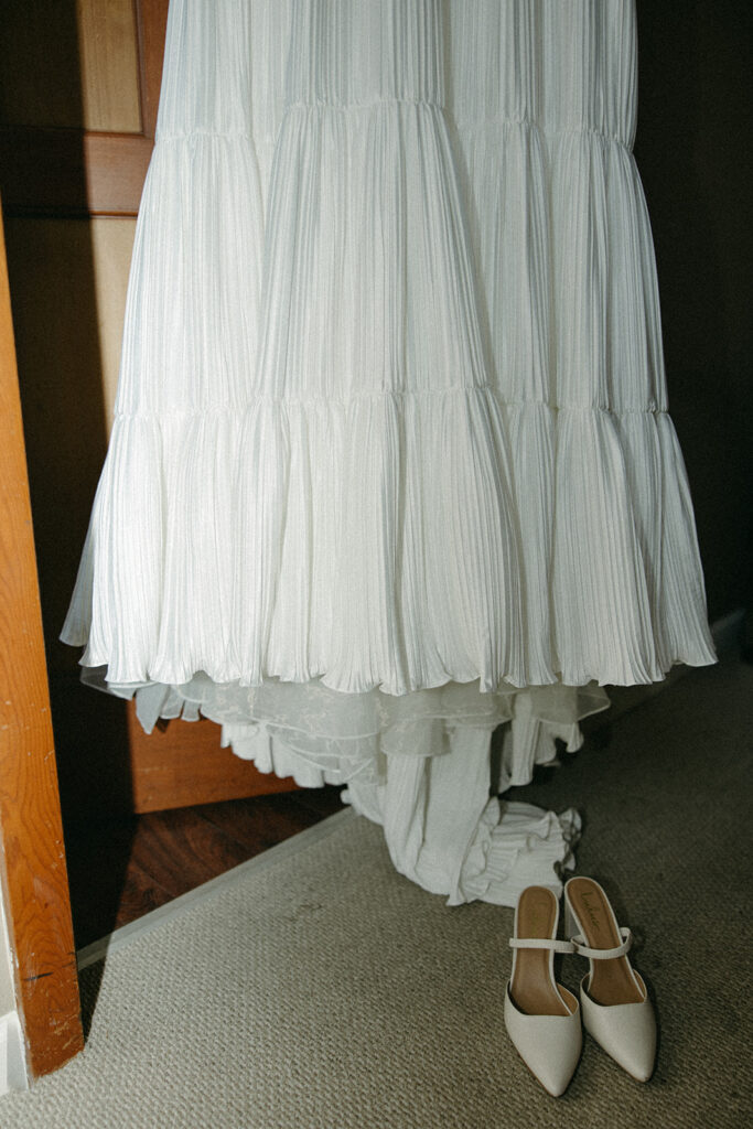 Brides dress and shoes
