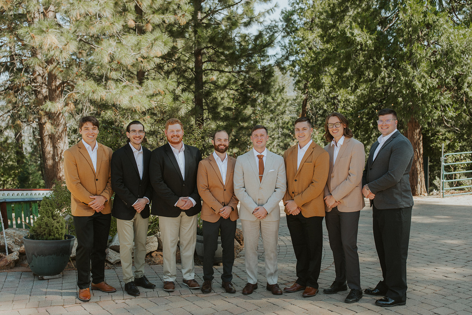groom and groomsmen photos from a California mountain wedding at lillaskog lodge